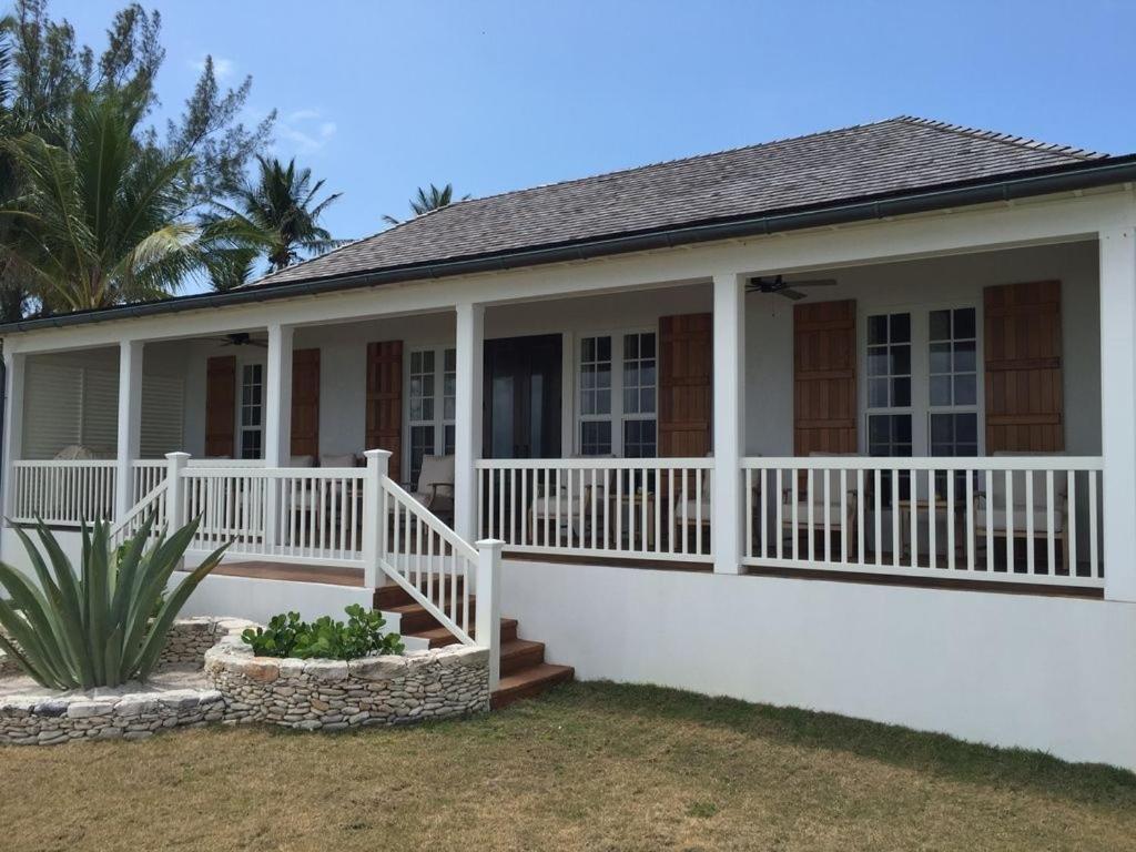 French Leave South Beach Dogtrot Villa Villa Governor‘s Harbour Exterior foto